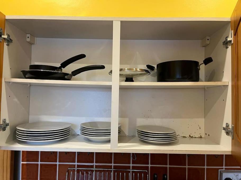 Ovington Grove 2 Fully Equipped Kitchen Free Parking 3 Bedrooms Netflix نيوكاسل أبون تاين المظهر الخارجي الصورة